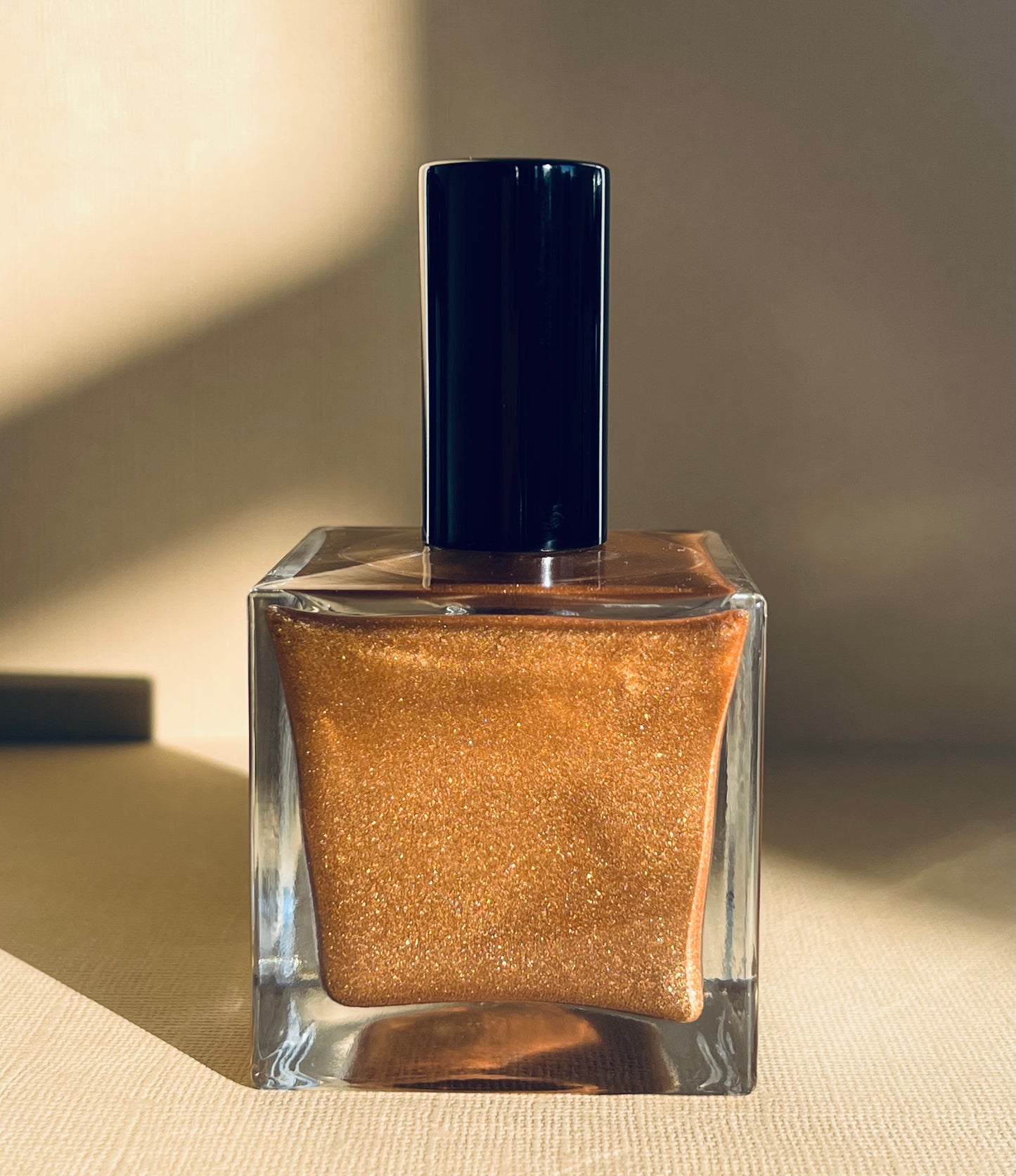 SOLEIL AMBER BODY SHIMMER-Octavia Morgan Los Angeles